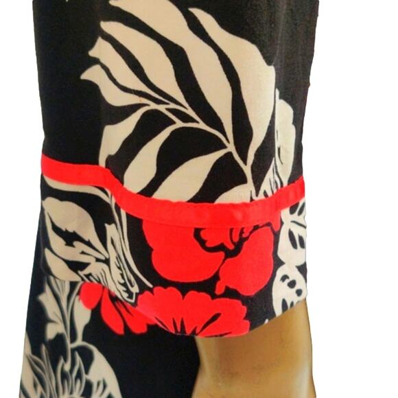 Linea Donatella Floral Wrap Robe Black Red White S/M - Picture 7 of 9